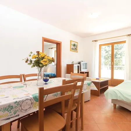 Stunning Home In Pula With Outdoor Swimming Pool