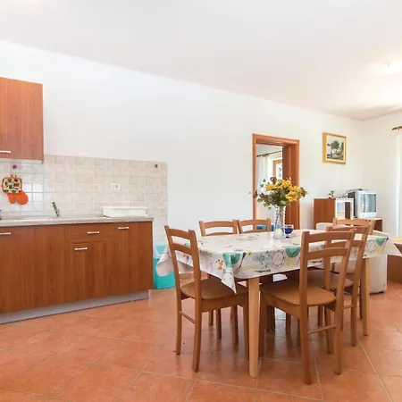 Stunning Home In Pula With Outdoor Swimming Pool Pula